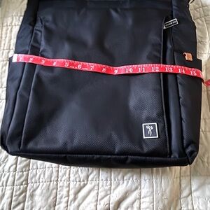 Ricardo Black Thermal Insulated LunchTravel Tote Laptop Bag